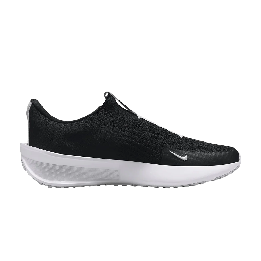 Krossovki-Nike-Wmns-Interact-Run-EasyOn-Black-White