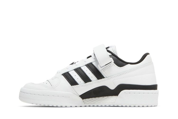 wmns-forum-low-white-black-gy0751_02