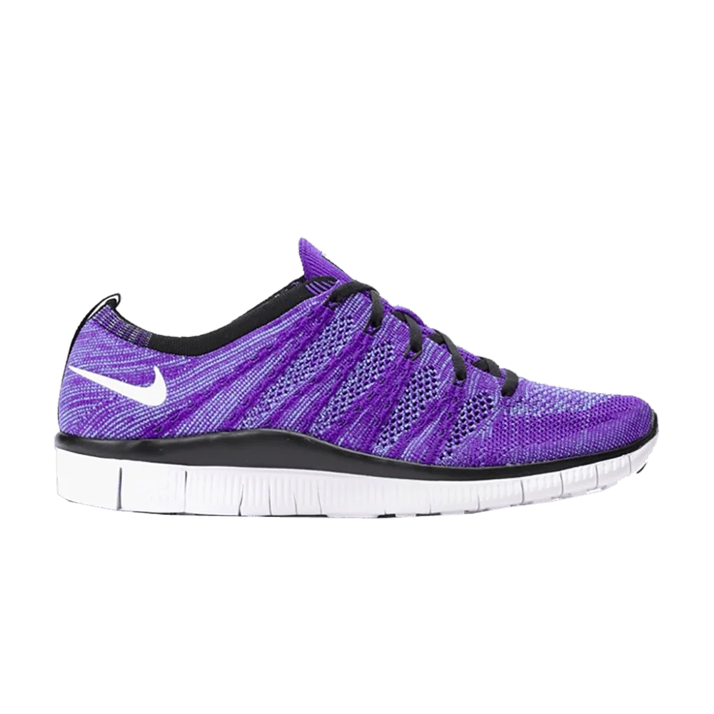 Krossovki-Nike-Free-Flyknit-NSW