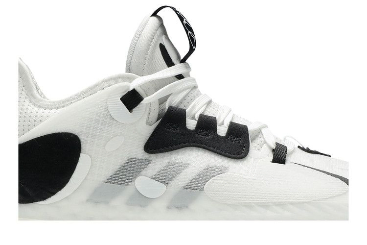 harden-vol-5-white-black-q46143_01