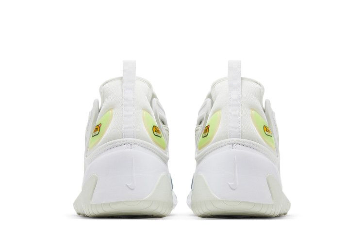wmns-zoom-2k-white-barely-volt-ao0354-104_05