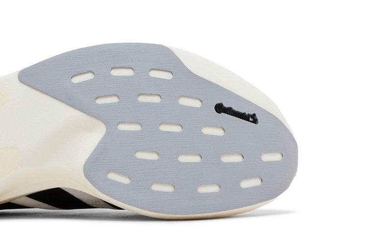 Кроссовки adidas Wmns Adizero Evo SL 'White Black'