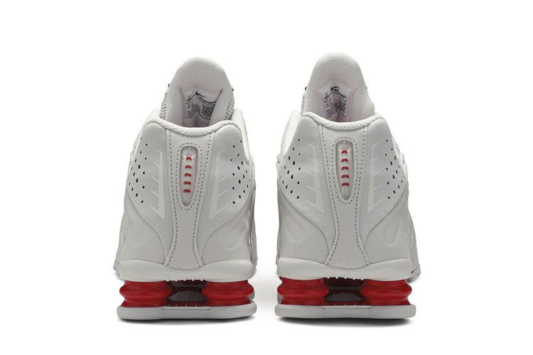 Кроссовки Neymar Jr. x Nike Shox R4 'Platinum Tint'