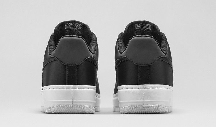 Кроссовки Nike Air Force 1 Low CMFT