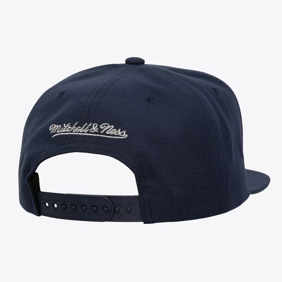 Бейсболка Mitchell & Ness Navy New York Yankees Retro Snapback Hat