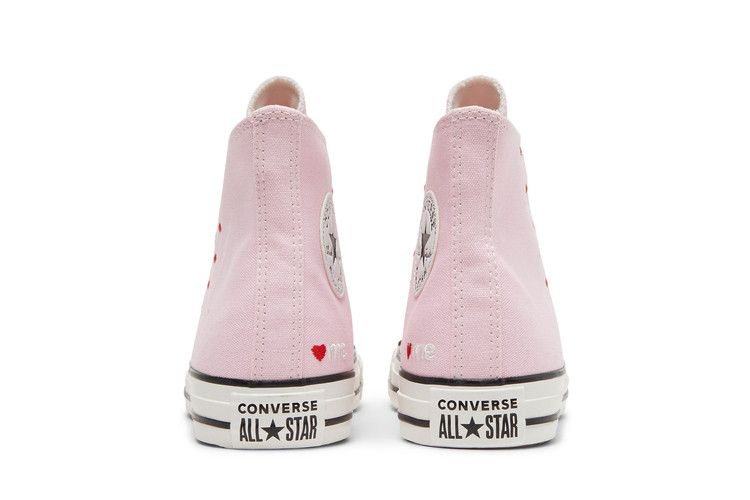 wmns-chuck-taylor-all-star-high-embroidered-hearts-cherry-blossom-a01603f_05