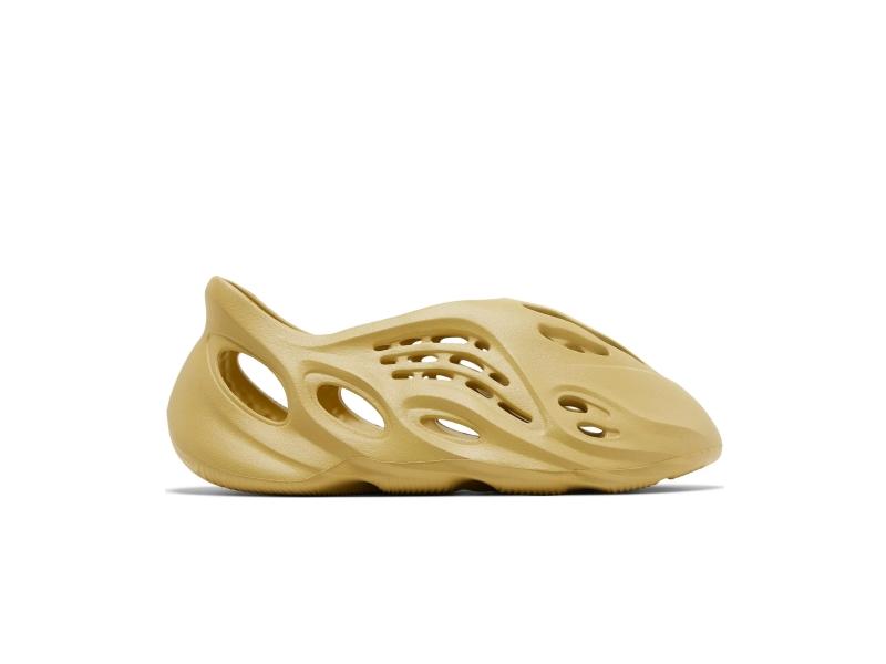 adidas-Yeezy-Foam-Runner-Sulfur