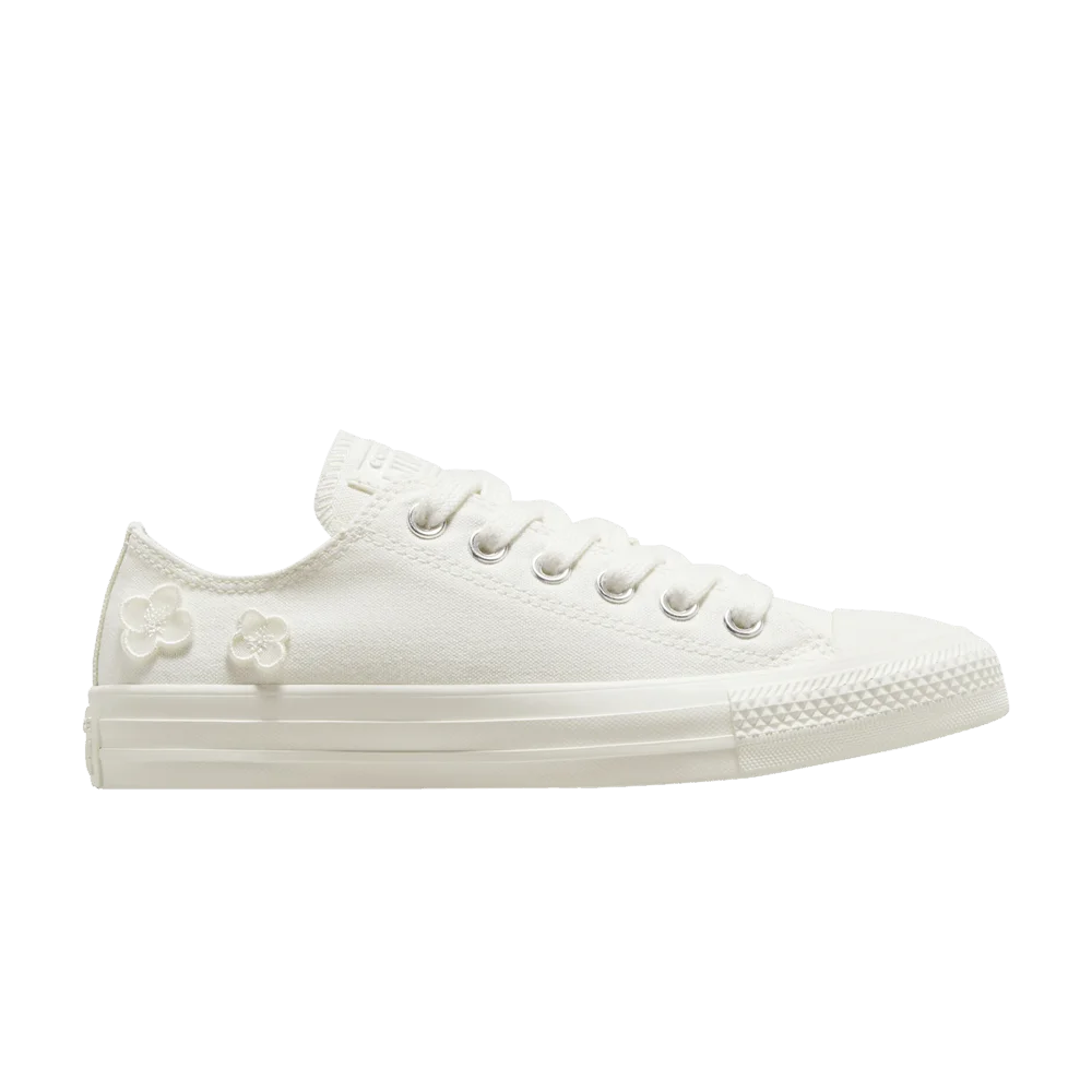 Krossovki-Converse-Wmns-Chuck-Taylor-All-Star-Low-3D-Flowers