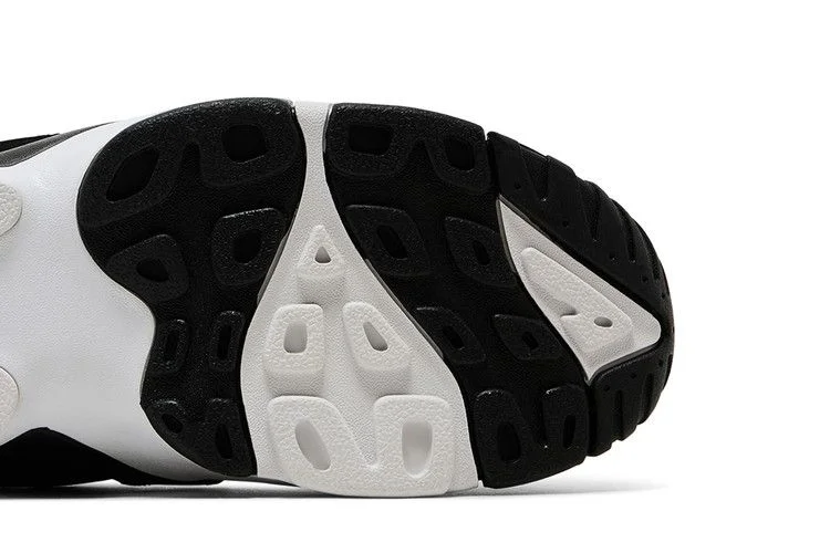Krossovki-Nike-Air-Diamond-Turf-2-White-Black-4