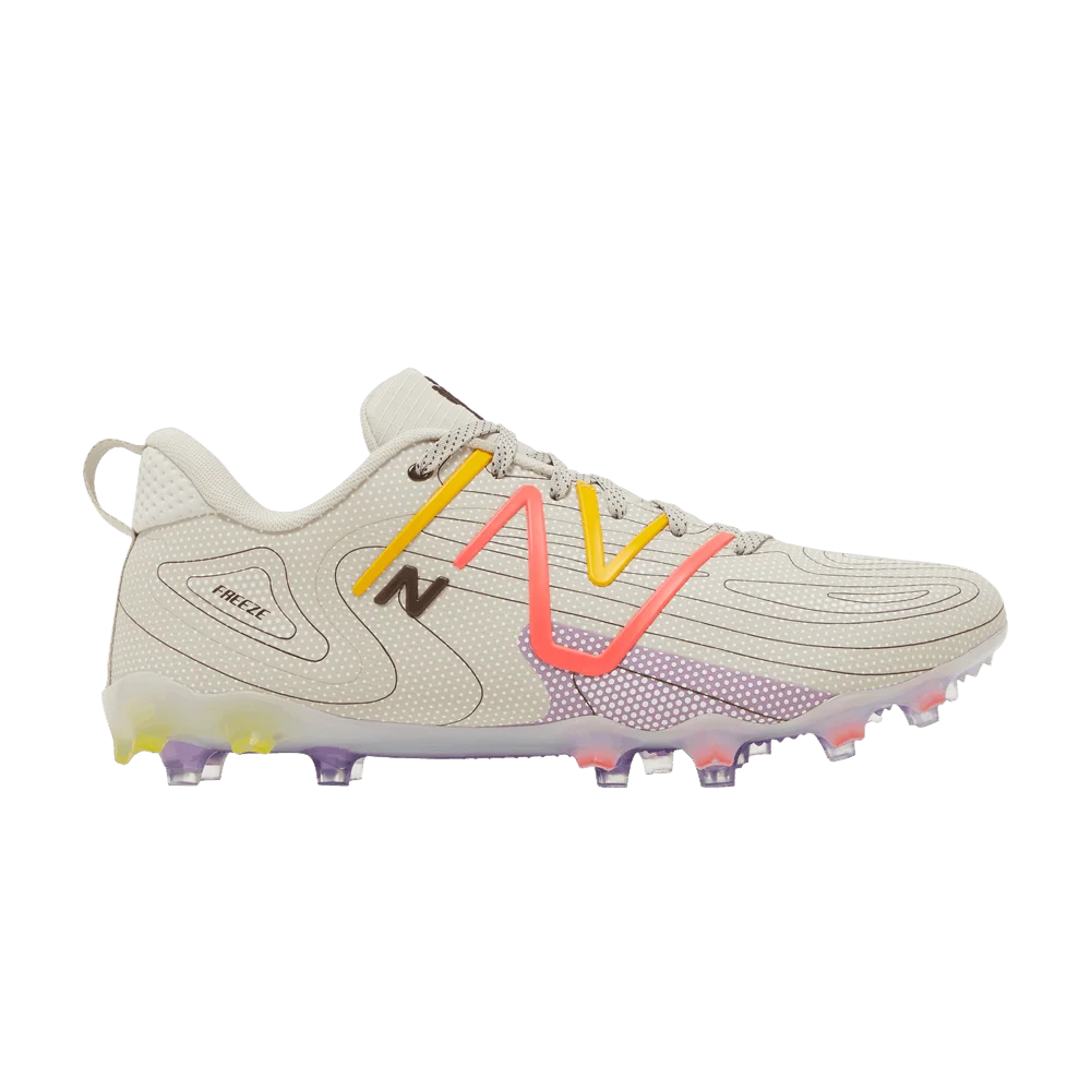 Krossovki-New-Balance-FreezeLX-v4-Low-Tan-Energy-Red