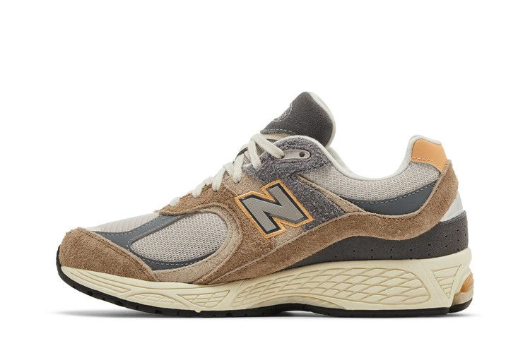 Кроссовки New Balance 2002R 'Mushroom Hazy Peach'