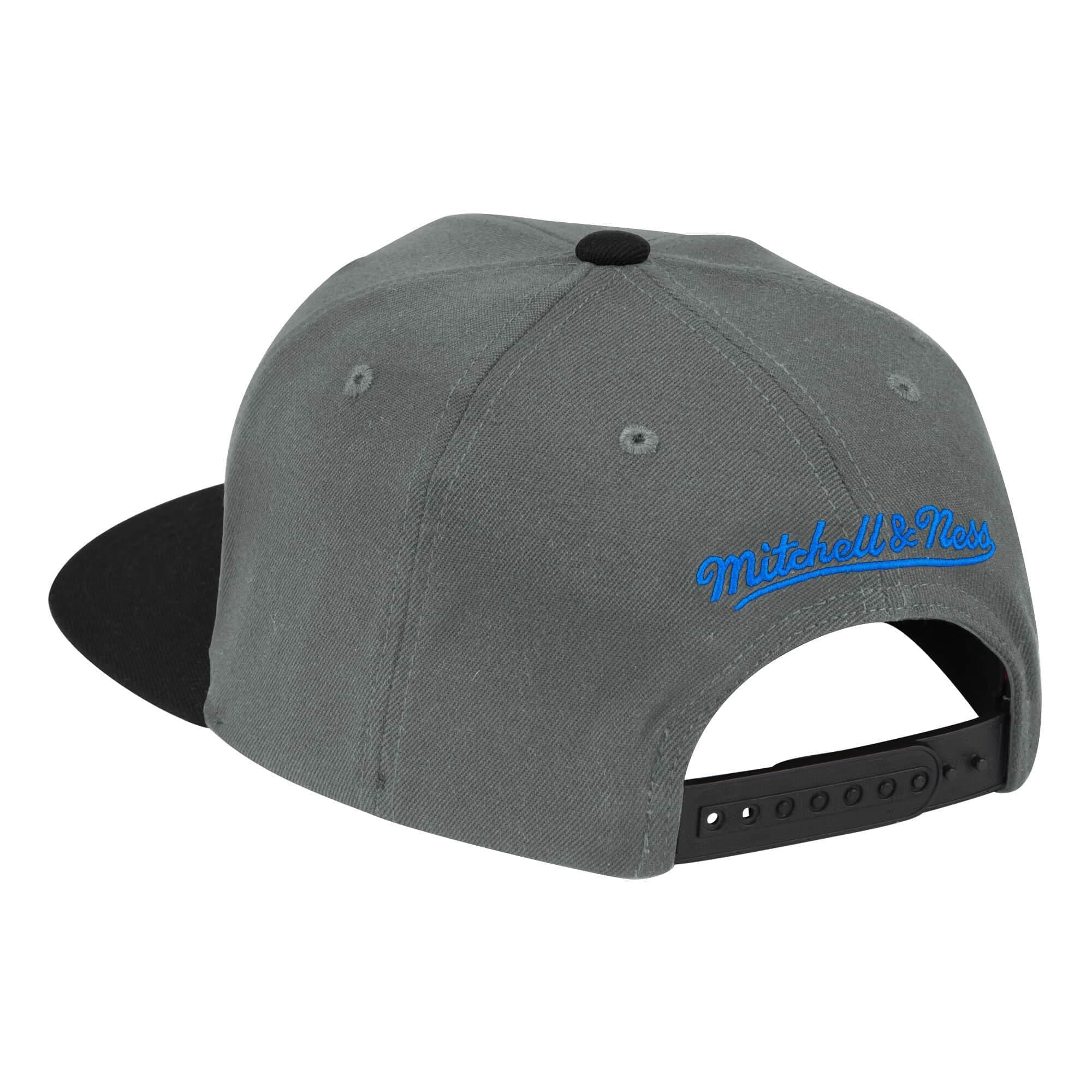 Mitchell-Ness-Neon-Lights-Snapback-HWC-Orlando-Magic-1