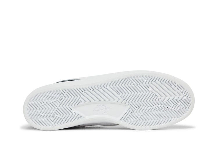 bruin-react-sb-anthracite-white-cj1661-001_03