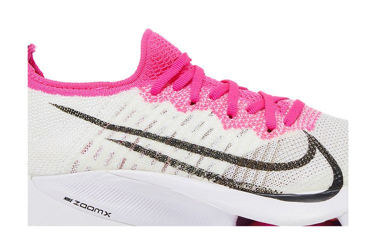 Кроссовки Nike Wmns Air Zoom Tempo NEXT% Flyknit 'Pink Blast'