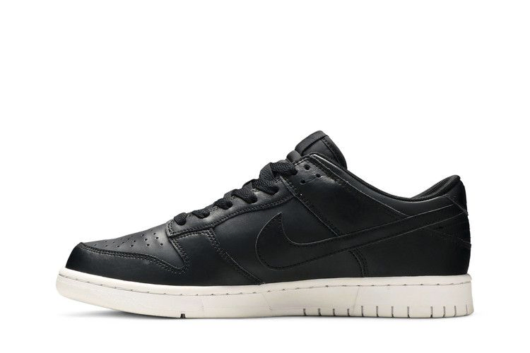 dunk-low-904234-003_02