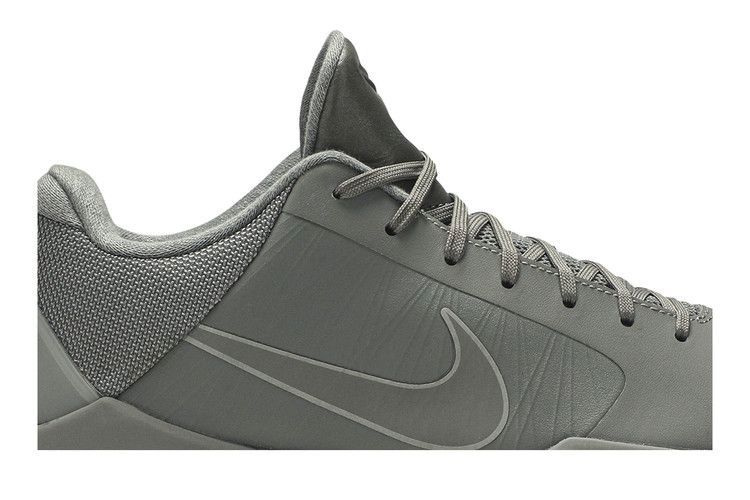 zoom-kobe-5-ftb-869454-006_01