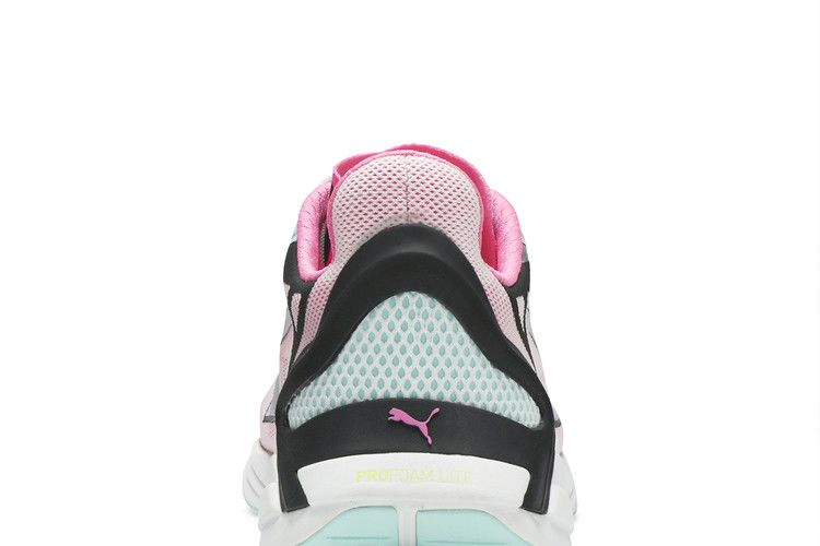 wmns-ultraride-aruba-blue-pink-193756-04_06
