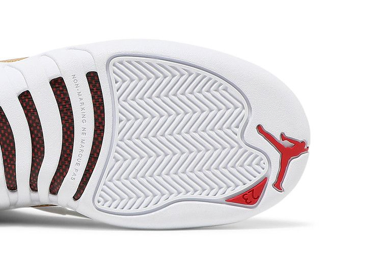 Кроссовки Air Jordan 12 Retro GS 'FIBA'