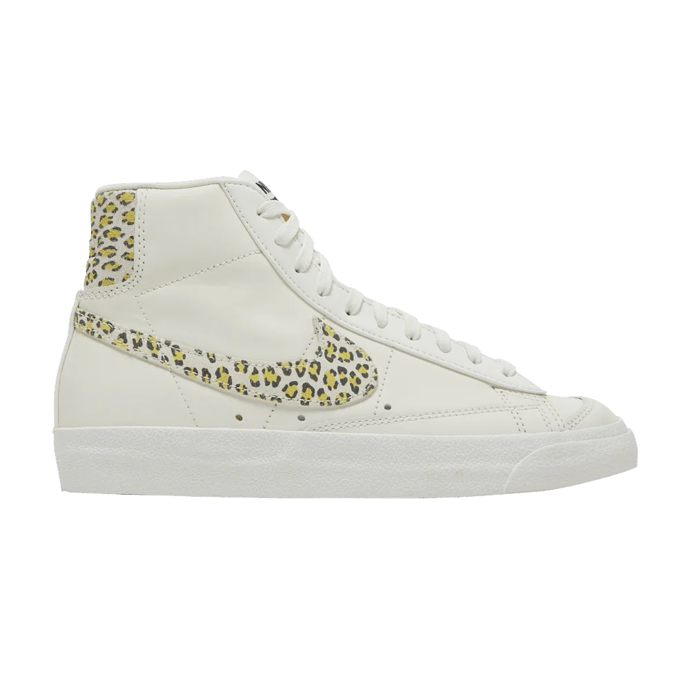 Krossovki-Nike-Wmns-Blazer-Mid-77-SE-Lemon-Leopard