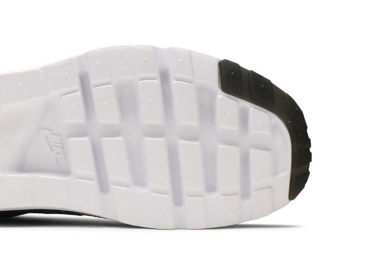 Кроссовки Nike Air Max 1 Ultra Flyknit 'White Black'