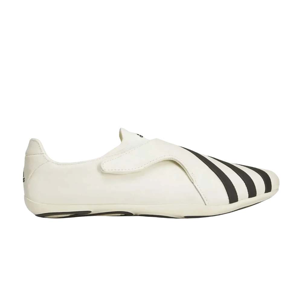 pharrell-x-adidas-vario-flat-earther-core-white-ki7668_1