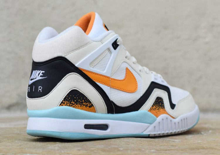 air-tech-challenge-2-kumquat-318408-180_02