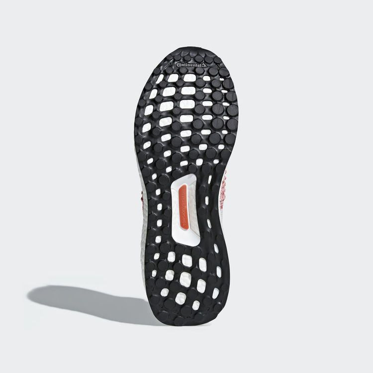 Кроссовки Adidas UltraBoost Laceless 'Trace Scarlet'
