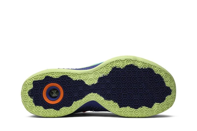 Krossovki-Gatorade-x-Nike-PG-4-GX-3