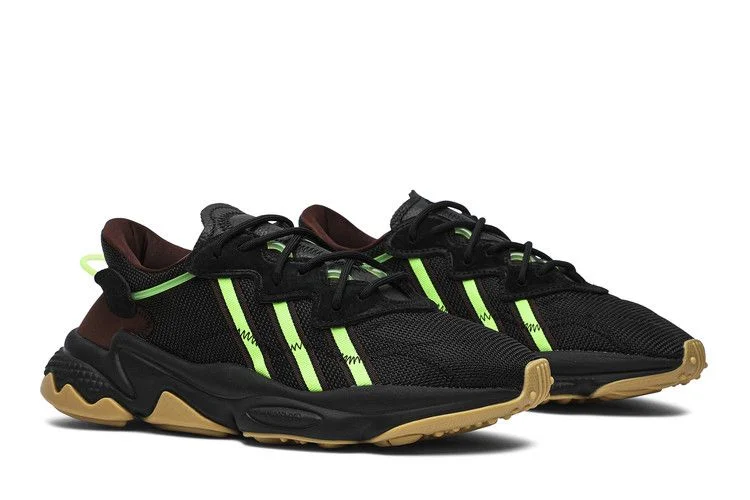 Krossovki-Pusha-T-x-adidas-Ozweego-King-Push-7