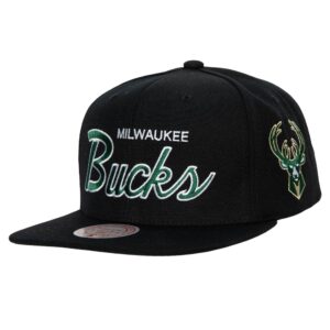 Mitchell-Ness-Team-Script-2.0-Snapback-Milwaukee-Bucks-Hat-300x300