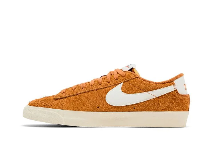 Кроссовки Nike Wmns Blazer Low '77 'Monarch'