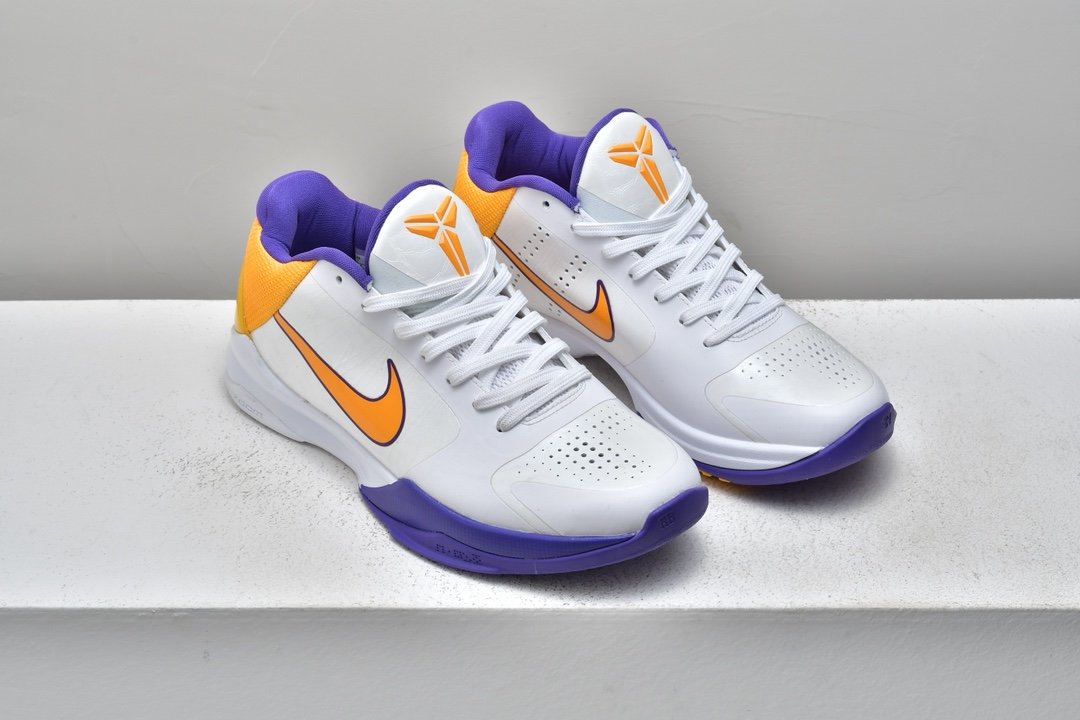 Nike-Zoom-Kobe-5-Lakers-8