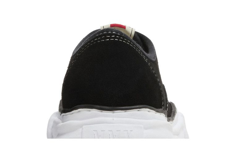 Кроссовки Maison Mihara Yasuhiro Baker OG Sole Suede Low 'Black'