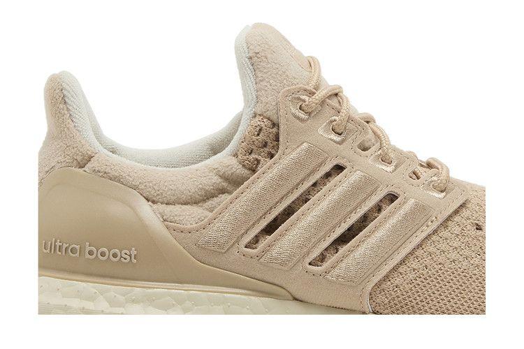 Кроссовки adidas Wmns UltraBoost 1.0 'Magic Beige'