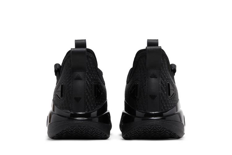 Кроссовки Kyrie Irving x Anta Shock Wave 5 Pro 'First Show'