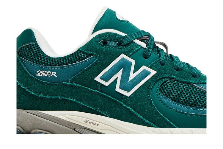 Krossovki-New-Balance-2002R-Big-Kid-Marsh-Green-1