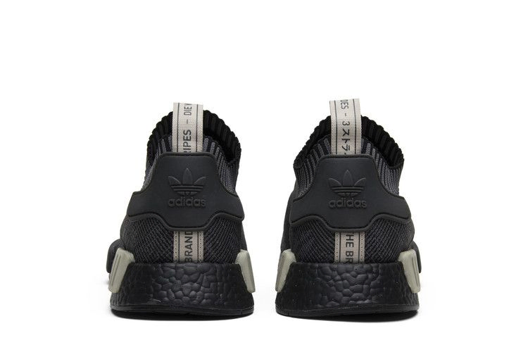 Кроссовки adidas NMD_R1 Primeknit 'Black Olive'