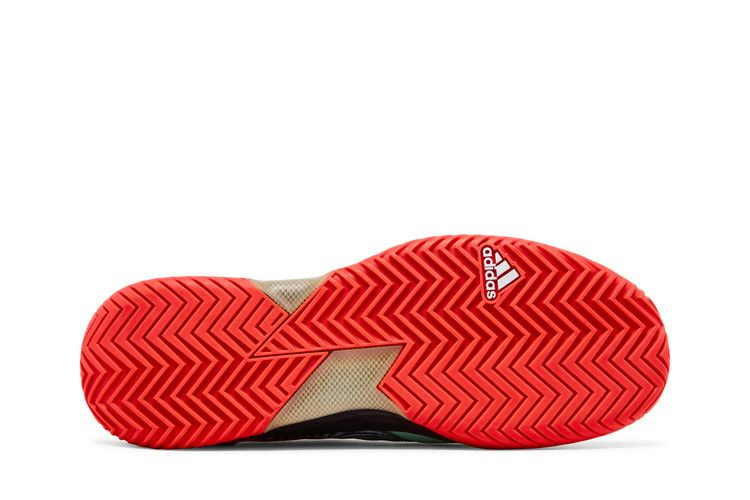 adizero-ubersonic-4-optical-illusion-gy3319_03