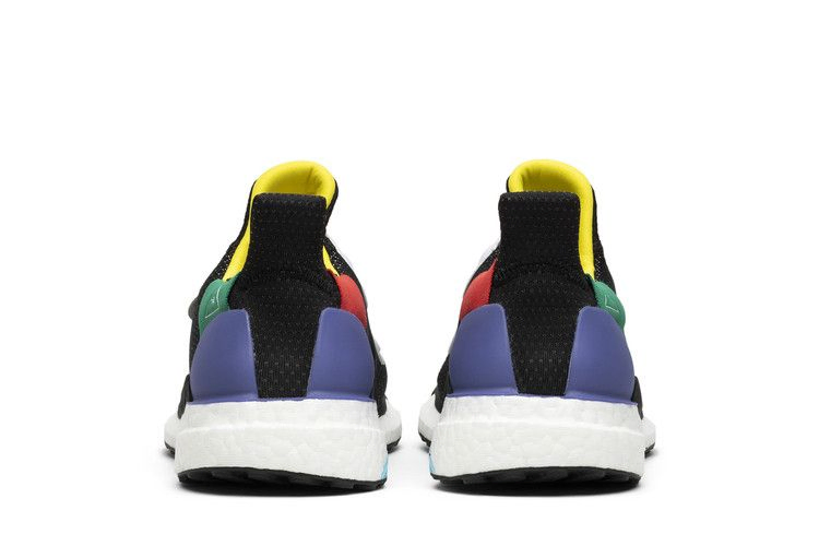 pharrell-x-wmns-solar-hu-glide-black-cg6736_05