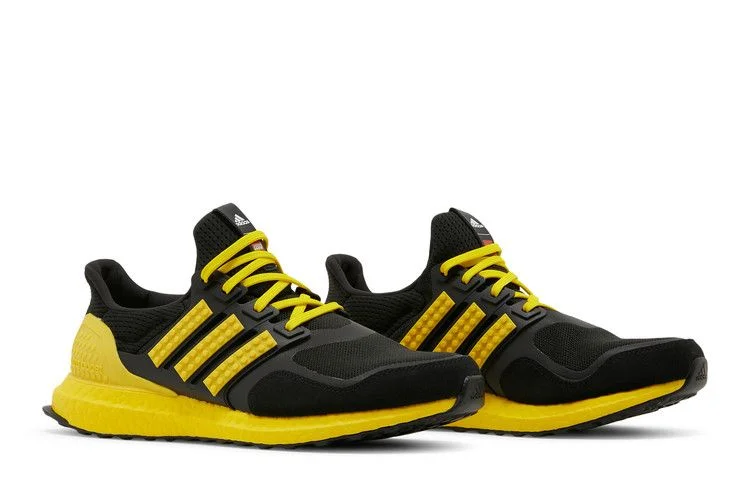 Krossovki-LEGO-x-adidas-UltraBoost-DNA-Color-Pack-Yellow-7