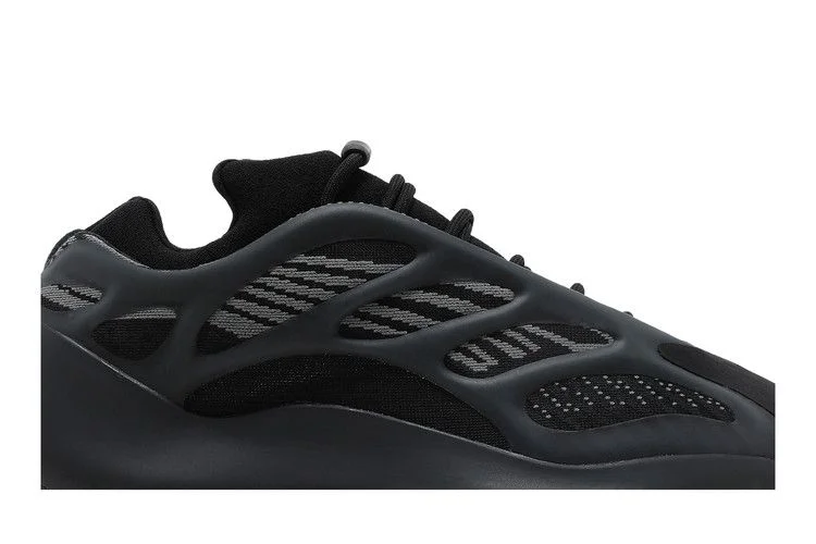 Кроссовки adidas Yeezy 700 V3 'Dark Glow'