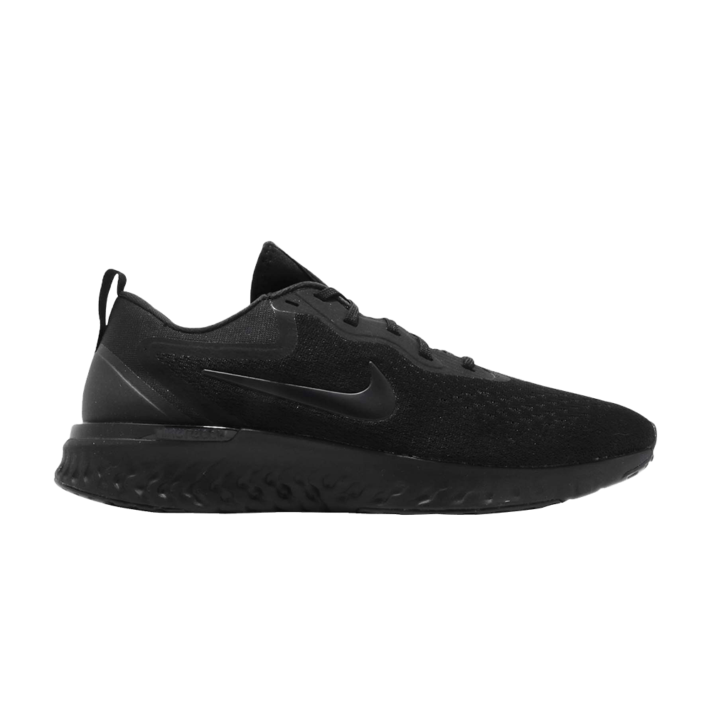 Кроссовки Nike Odyssey React 'Triple Black'