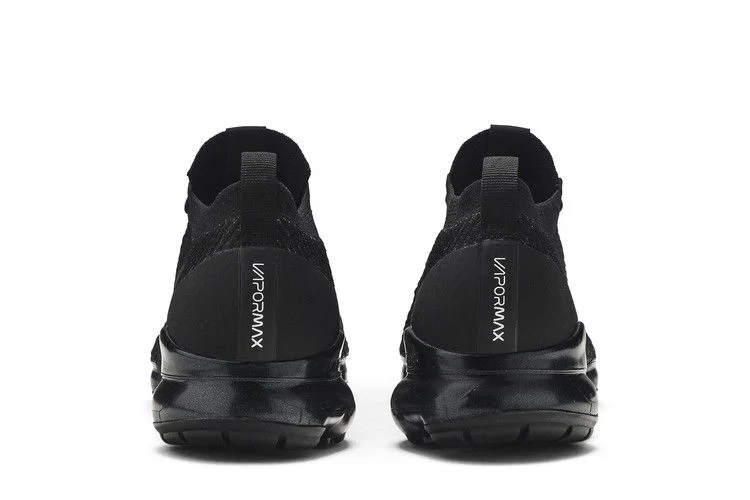 Кроссовки Nike Air VaporMax Flyknit 3 'Triple Black'