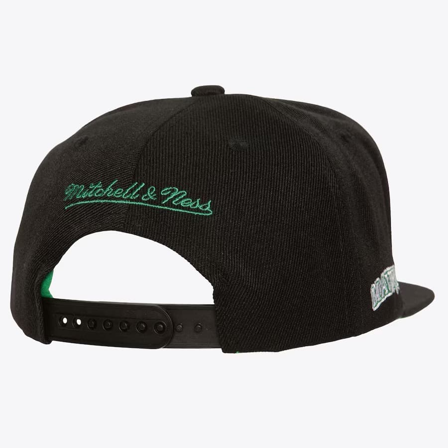 Mitchell-Ness-Black-Dallas-Mavericks-Hardwood-Classics-Triple-Play-Snapback-Hat-1