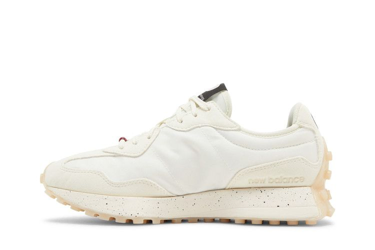 Кроссовки ColorsxStudios x New Balance 327 'Snow White Rumba Red'