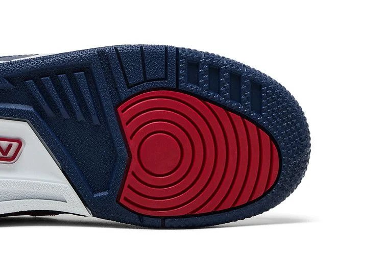 Кроссовки Air Jordan Legacy 312 Low GS 'Midnight Navy Varsity Red'