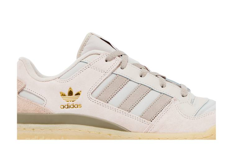 forum-low-classic-talc-clay-hq7096_01