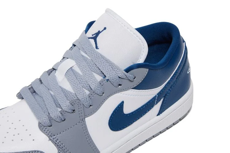 Krossovki-Wmns-Air-Jordan-1-Low-French-Blue-8