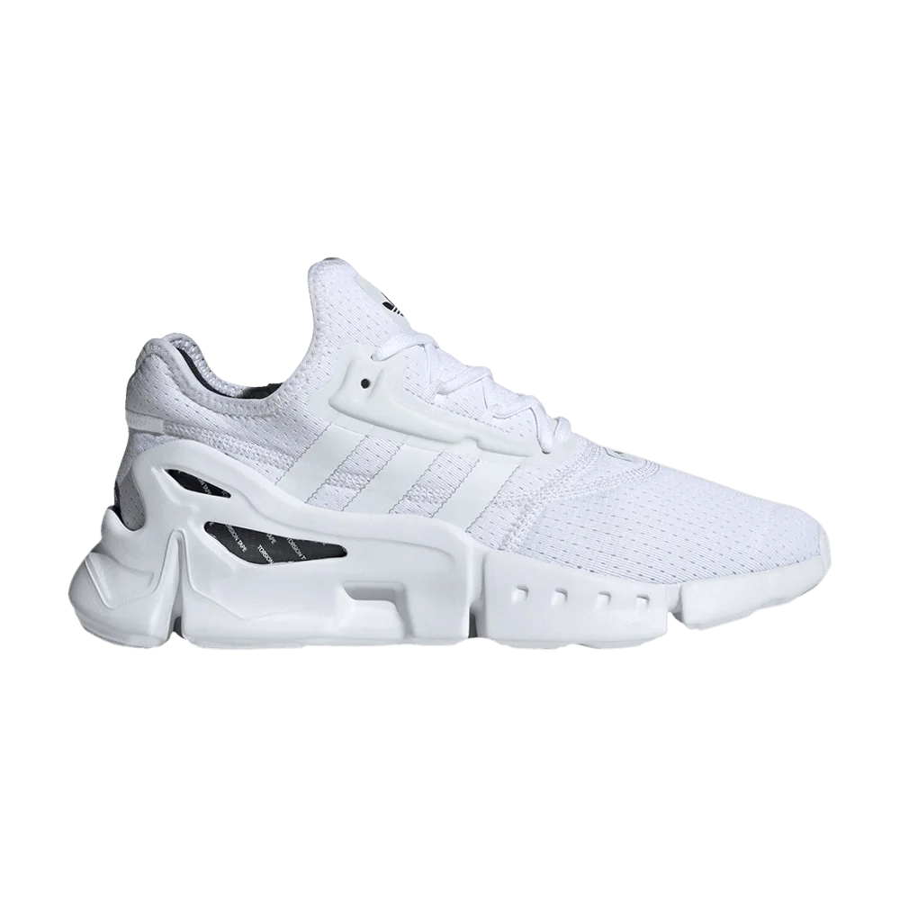 Krossovki-Adidas-adiFOM-Flux-White-Black