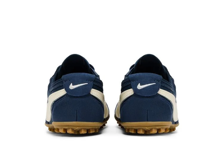 Кроссовки Nike Wmns Moon Shoe 'Midnight Navy Gum'